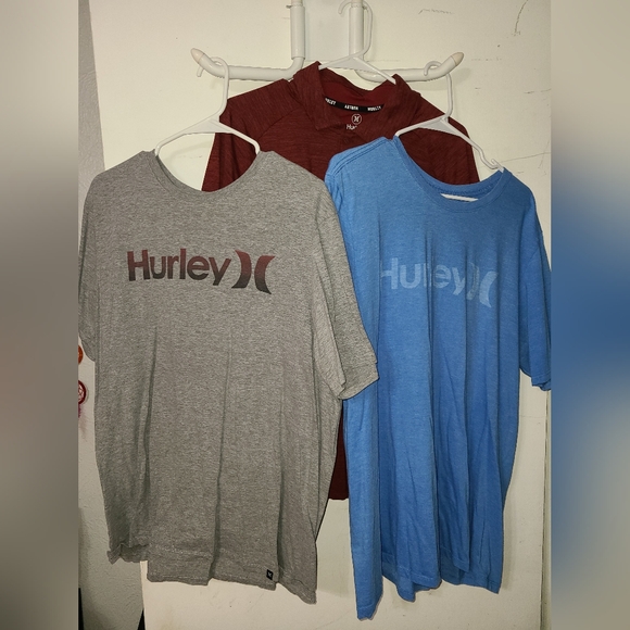 Lot Of 4 Hurley Items-  2 XL T Shirts, 1 L Polo shirt,  1 Size 40 Board Shorts - Picture 1 of 8